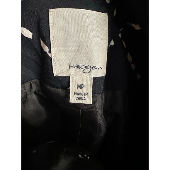 EUC Halogen Black White Belted Blazer Geometric Pattern Sz Medium Petite MP - Picture 9 of 11